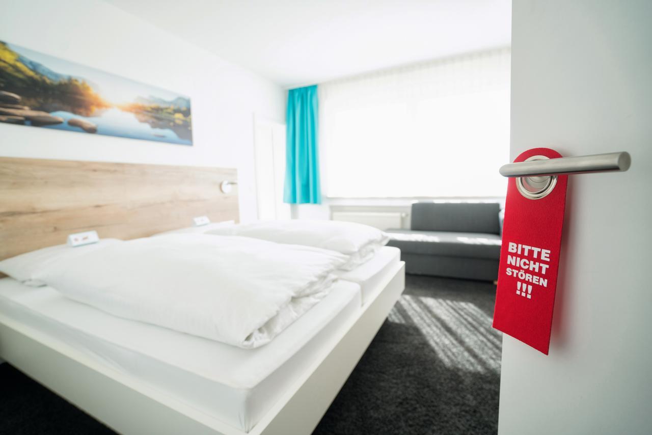 Hotel Zur Sonne Bodelshausen Buitenkant foto