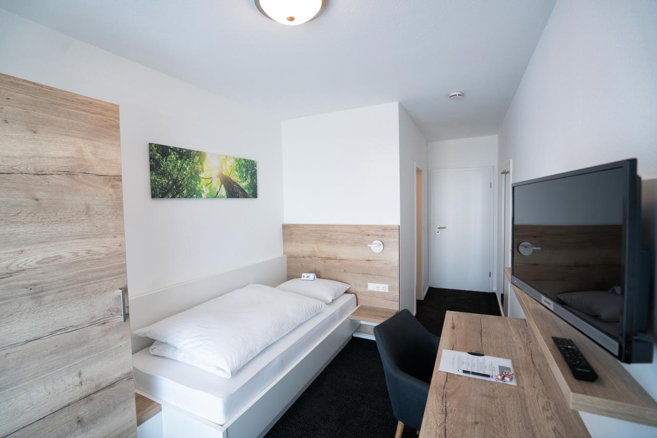 Hotel Zur Sonne Bodelshausen Buitenkant foto