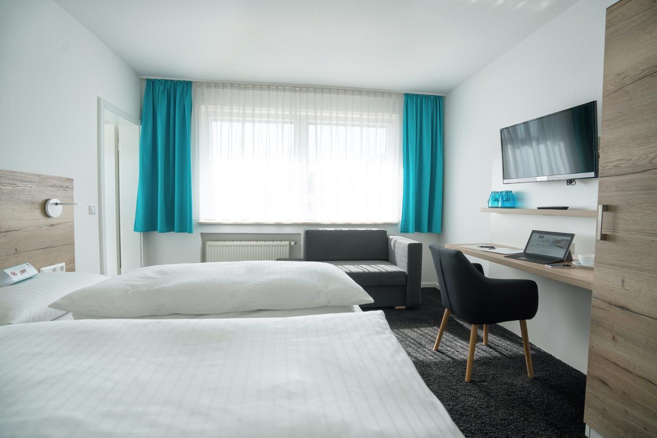 Hotel Zur Sonne Bodelshausen Buitenkant foto