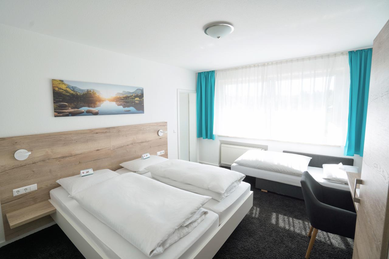 Hotel Zur Sonne Bodelshausen Buitenkant foto